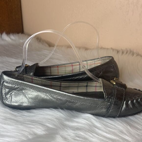 Coach Metallic Silver Loafer Size 7.5 - Picture 7 of 13